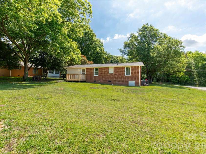 2245 Felly Lane, Lancaster, SC 29720.  MLS# CAR4381681, YatesRealty ID 22012. 