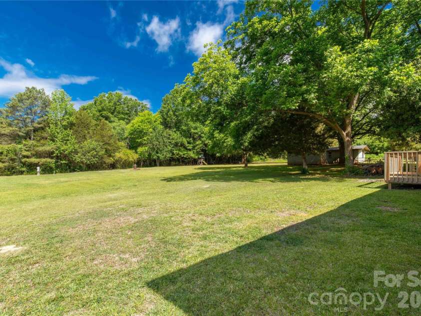 2245 Felly Lane, Lancaster, SC 29720.  MLS# CAR4381681, YatesRealty ID 22012. 