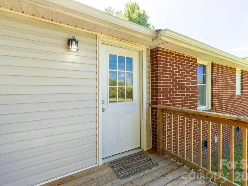 2245 Felly Lane, Lancaster, SC 29720.  MLS# CAR4381681, YatesRealty ID 22012. 