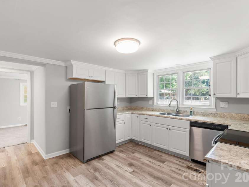 2245 Felly Lane, Lancaster, SC 29720.  MLS# CAR4381681, YatesRealty ID 22012. 