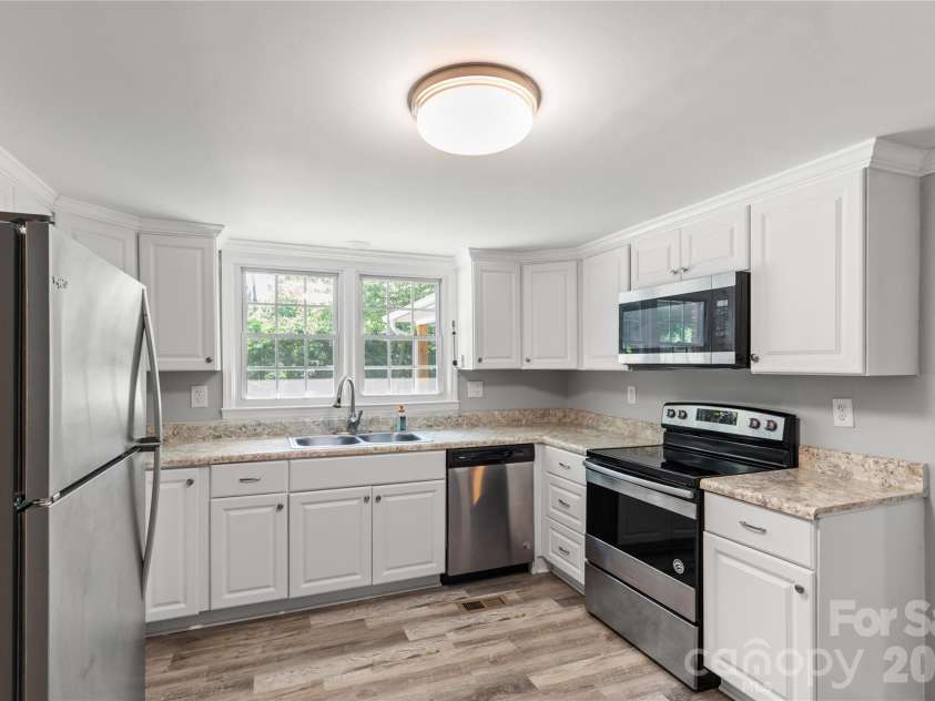2245 Felly Lane, Lancaster, SC 29720.  MLS# CAR4381681, YatesRealty ID 22012. 