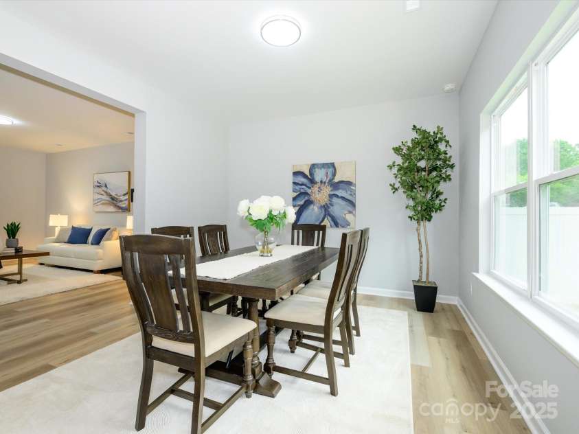 8611 Earthenware Drive, Charlotte, NC 28269.  MLS# CAR4259776, YatesRealty ID 22013. 