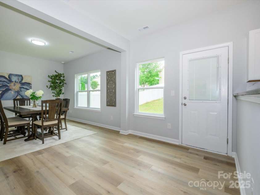 8611 Earthenware Drive, Charlotte, NC 28269.  MLS# CAR4259776, YatesRealty ID 22013. 