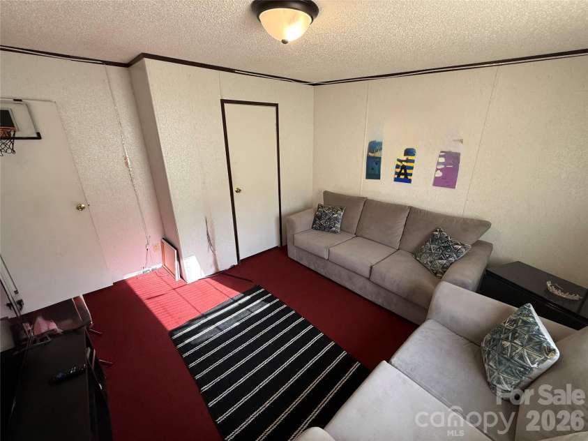 9385 US Highway 52 Highway, Wadesboro, NC 28170.  MLS# CAR4381294, YatesRealty ID 22013. 