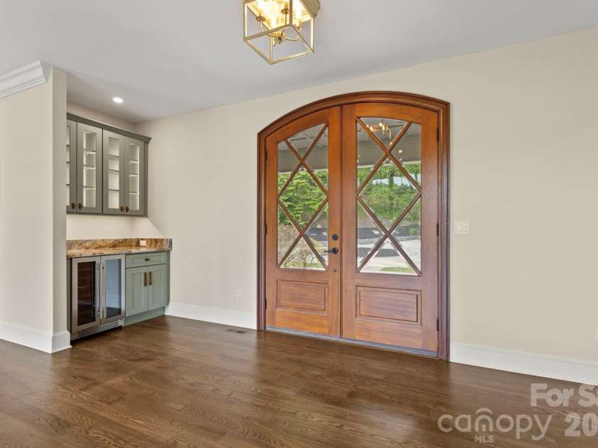 301 Winding Meadows Drive, Flat Rock, NC 28731.  MLS# CAR4381410, YatesRealty ID 22014. 