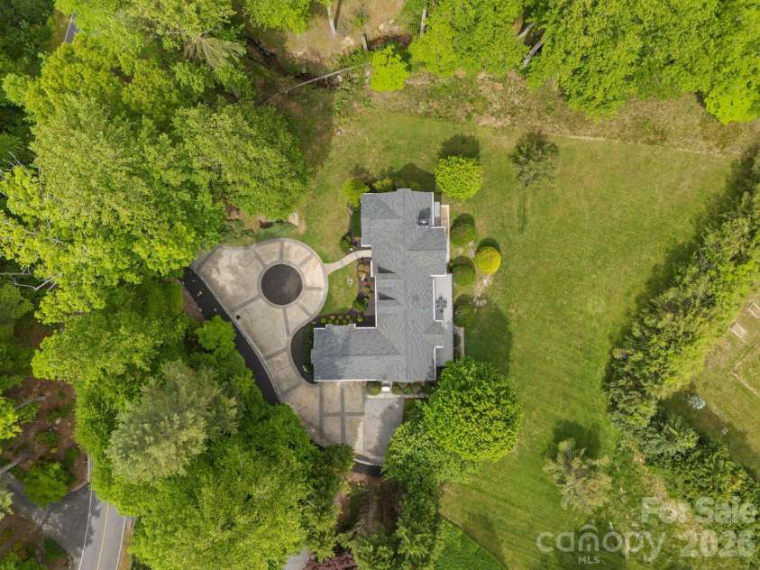 301 Winding Meadows Drive, Flat Rock, NC 28731.  MLS# CAR4381410, YatesRealty ID 22014. 