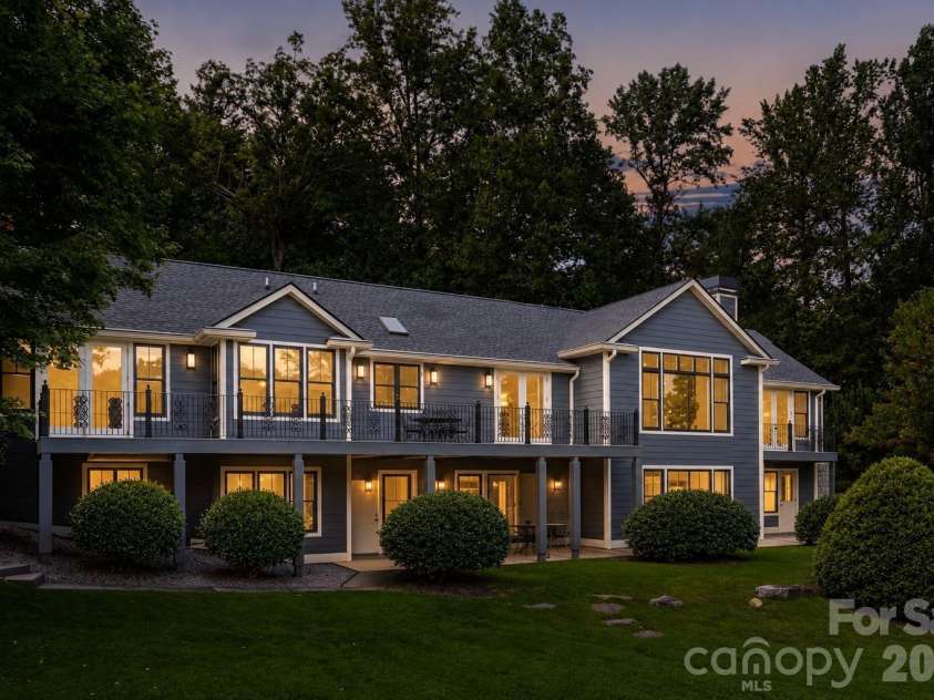 301 Winding Meadows Drive, Flat Rock, NC 28731.  MLS# CAR4381410, YatesRealty ID 22014. Virtually Staged