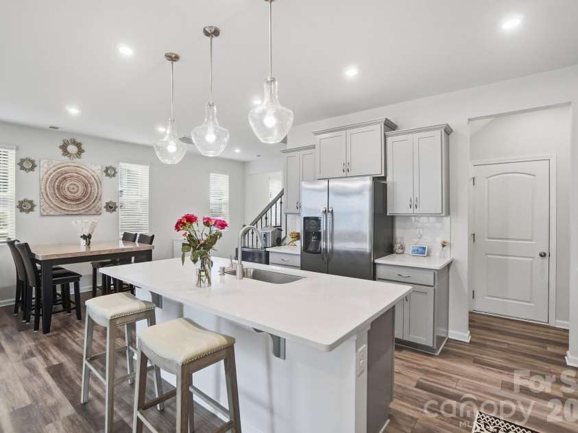 15625 Little Bluestem Street, Charlotte, NC 28278.  MLS# CAR4380451, YatesRealty ID 22015. 