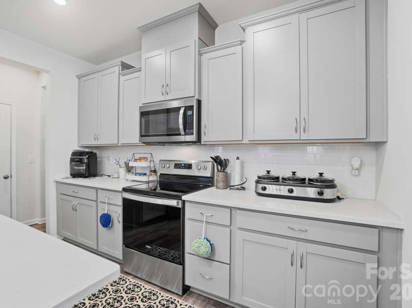 15625 Little Bluestem Street, Charlotte, NC 28278.  MLS# CAR4380451, YatesRealty ID 22015. 