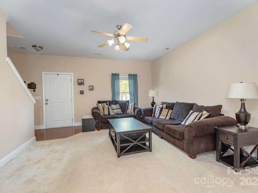 1720 Timber Cove Court, Winston Salem, NC 27127.  MLS# CAR4270047, YatesRealty ID 22016. 