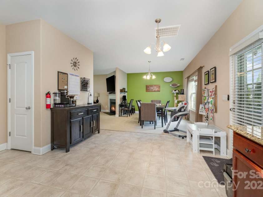 1720 Timber Cove Court, Winston Salem, NC 27127.  MLS# CAR4270047, YatesRealty ID 22016. 