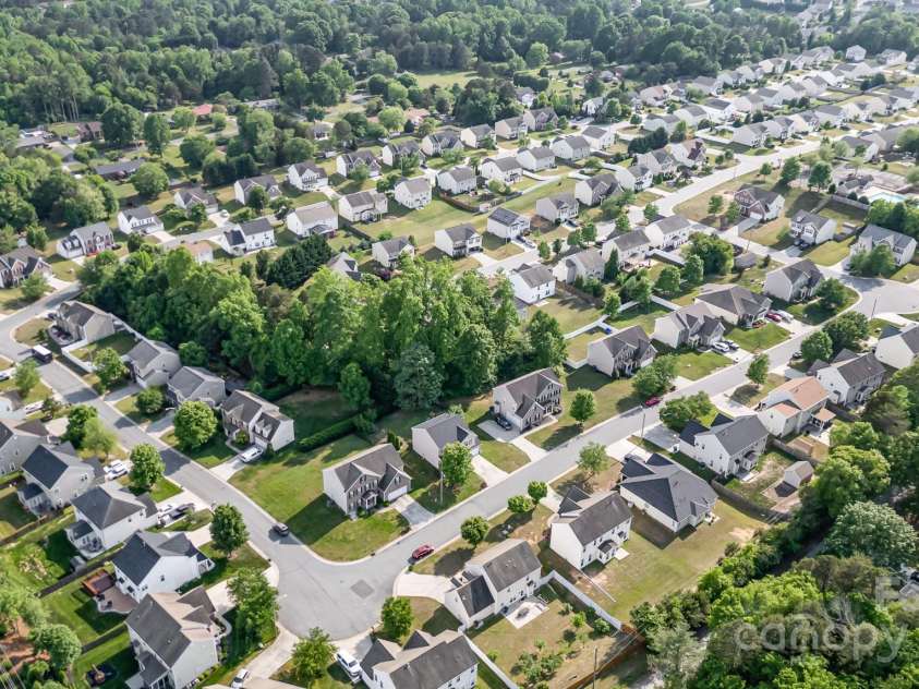1720 Timber Cove Court, Winston Salem, NC 27127.  MLS# CAR4270047, YatesRealty ID 22016. 