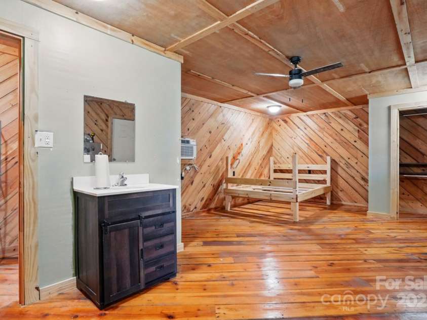1621 California Road, York, SC 29745.  MLS# CAR4266060, YatesRealty ID 22017. 