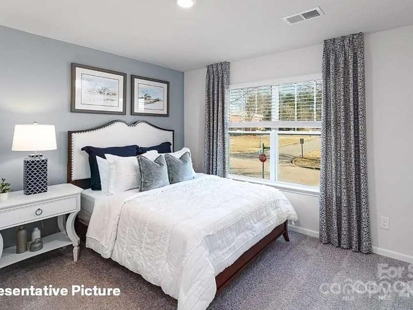 229 Parker Claire Lane, Kings Mountain, NC 28086.  MLS# CAR4270480, YatesRealty ID 22021. 