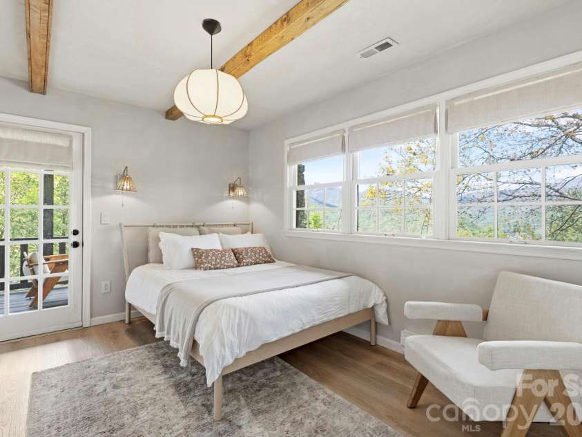 821 Summit Drive, Maggie Valley, NC 28751.  MLS# CAR4371108, YatesRealty ID 22022. Bedroom 2