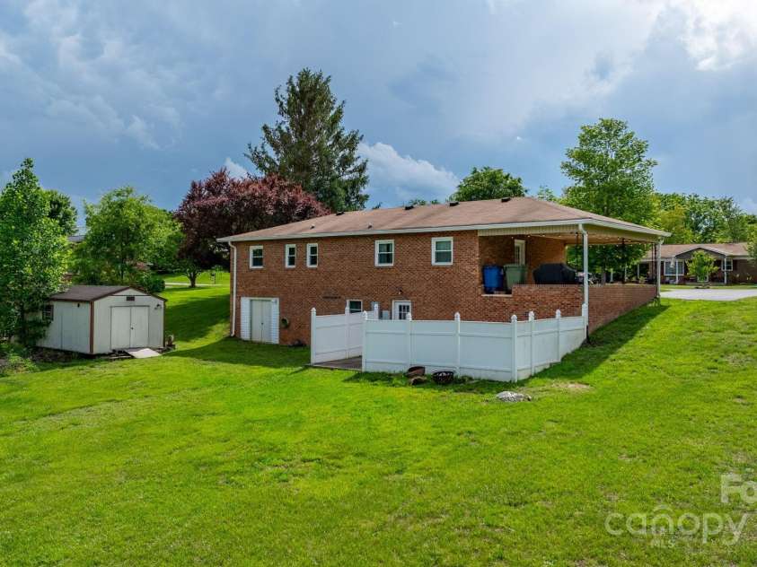 2609 Raintree Street, Connelly Springs, NC 28612.  MLS# CAR4231190, YatesRealty ID 22024. 