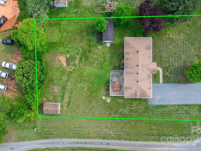 2609 Raintree Street, Connelly Springs, NC 28612.  MLS# CAR4231190, YatesRealty ID 22024. 