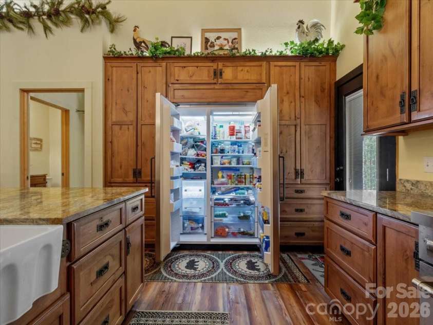183 Mayfly Court, Spruce Pine, NC 28777.  MLS# CAR4377754, YatesRealty ID 22025. 