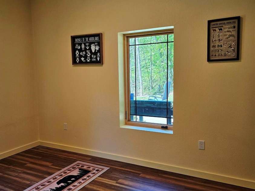 183 Mayfly Court, Spruce Pine, NC 28777.  MLS# CAR4377754, YatesRealty ID 22025. 