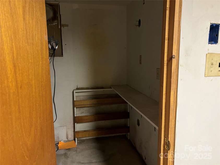 179 Sunnyside Street, Forest City, NC 28043.  MLS# CAR4238466, YatesRealty ID 22026. Basement storage room