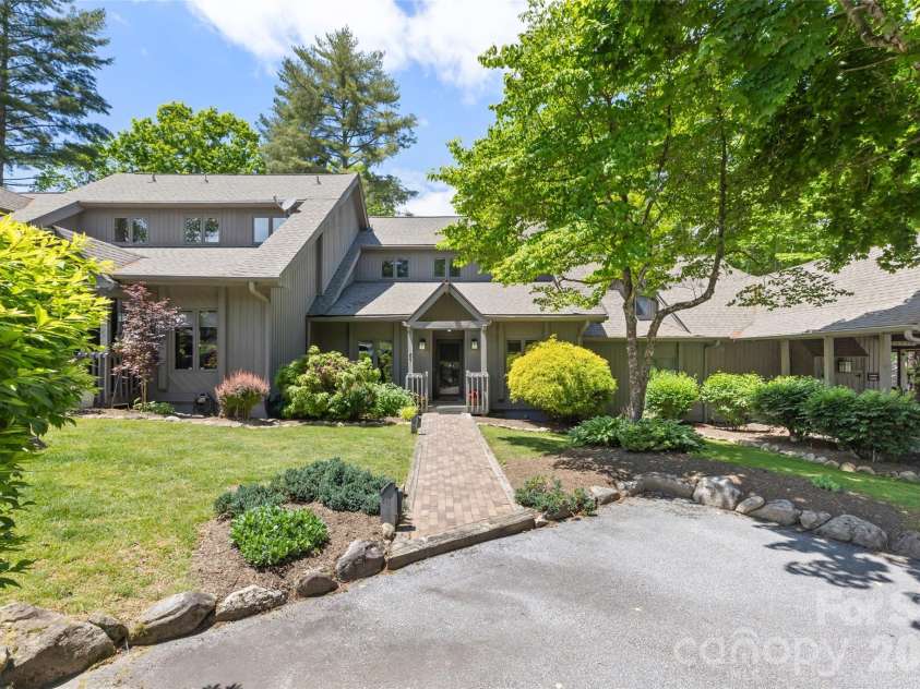 84 Fairway Villas Drive, Sapphire, NC 28774.  MLS# CAR4381824, YatesRealty ID 22026. 