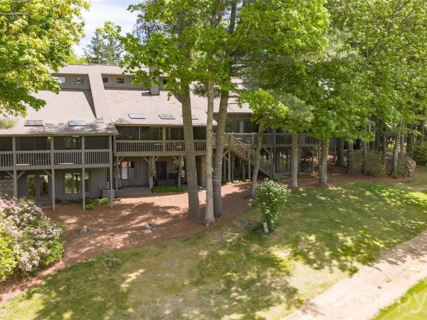 84 Fairway Villas Drive, Sapphire, NC 28774.  MLS# CAR4381824, YatesRealty ID 22026. 
