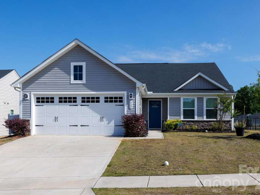 329 Damask Drive, Lancaster, SC 29720.  MLS# CAR4382139, YatesRealty ID 22028. 