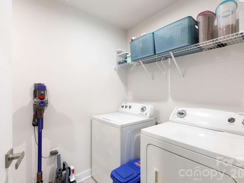 329 Damask Drive, Lancaster, SC 29720.  MLS# CAR4382139, YatesRealty ID 22028. 