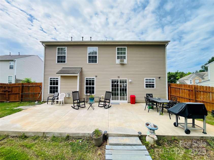 4698 Hannah Drive, Rock Hill, SC 29732.  MLS# CAR4254794, YatesRealty ID 22028. 