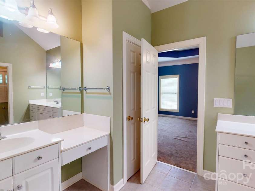 4066 Belle Meade Circle, Belmont, NC 28012.  MLS# CAR4255960, YatesRealty ID 22029. 