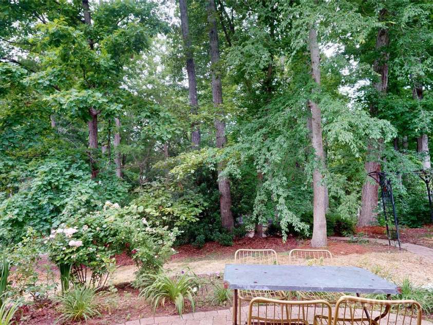 4066 Belle Meade Circle, Belmont, NC 28012.  MLS# CAR4255960, YatesRealty ID 22029. 