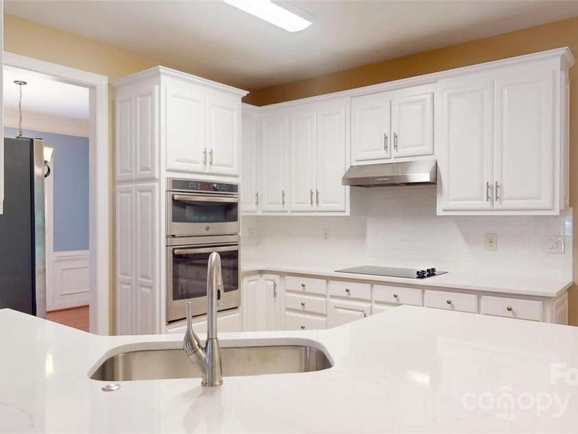 4066 Belle Meade Circle, Belmont, NC 28012.  MLS# CAR4255960, YatesRealty ID 22029. 