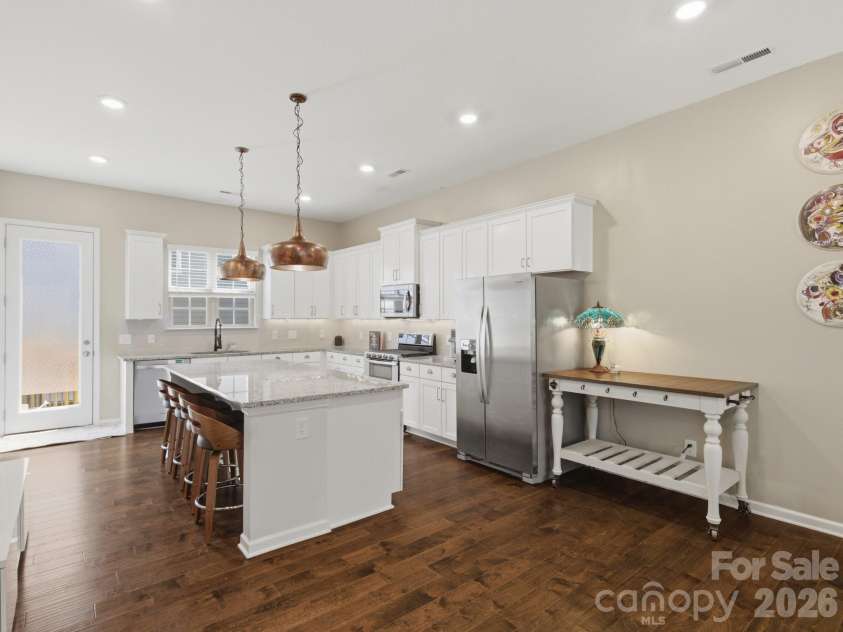 9812 Ainslie Downs Street, Charlotte, NC 28273.  MLS# CAR4375661, YatesRealty ID 22029. 
