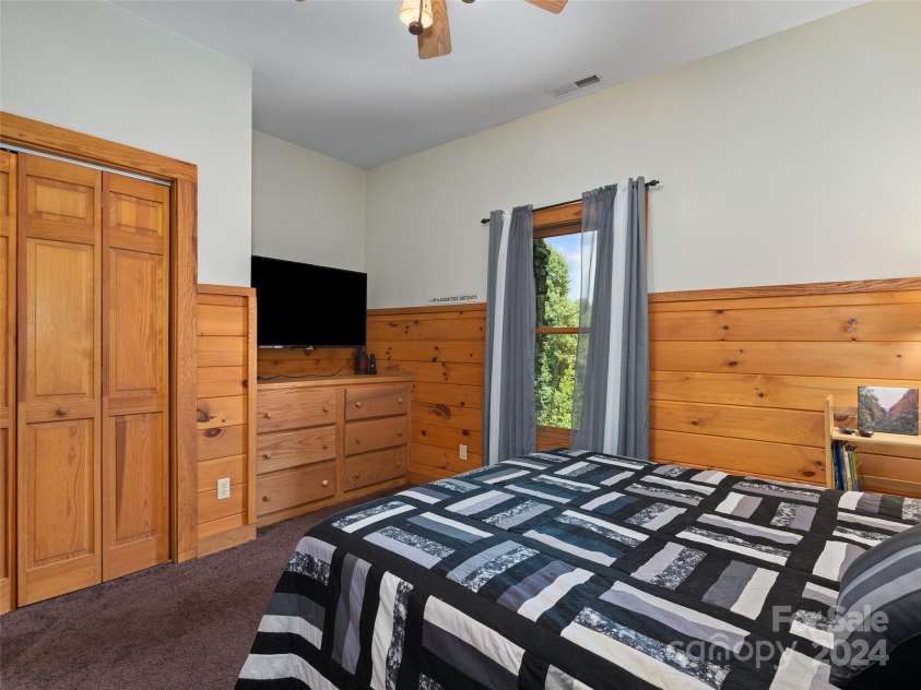 80 Austins Trail, Canton, NC 28716.  MLS# CAR4176412, YatesRealty ID 2203. 