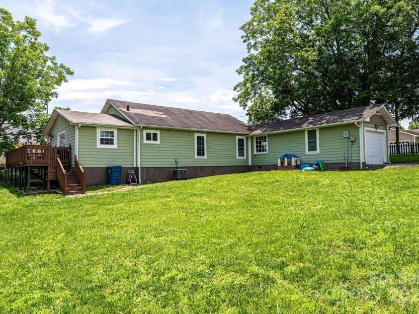 166 Duke Street, Granite Falls, NC 28630.  MLS# CAR4306753, YatesRealty ID 22030. 