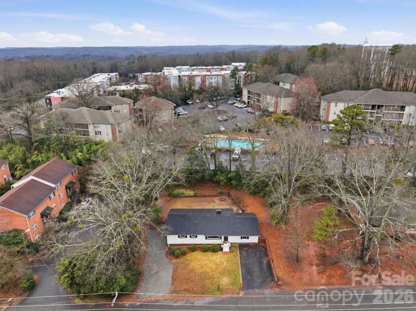 105 College Heights Boulevard, Clemson, SC 29631.  MLS# CAR4381552, YatesRealty ID 22031. 