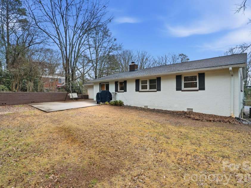 105 College Heights Boulevard, Clemson, SC 29631.  MLS# CAR4381552, YatesRealty ID 22031. 