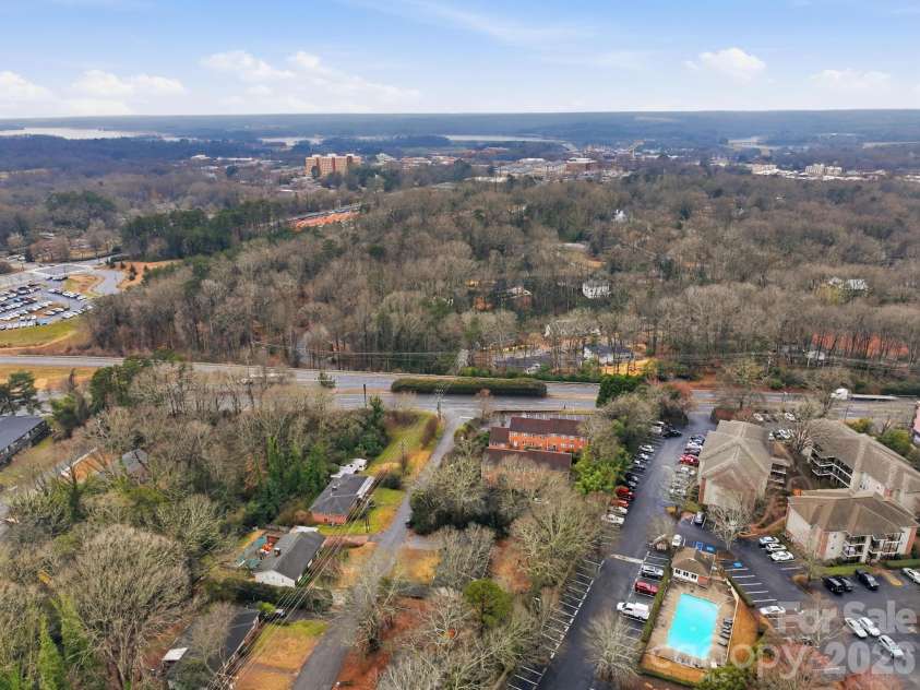 105 College Heights Boulevard, Clemson, SC 29631.  MLS# CAR4381552, YatesRealty ID 22031. 
