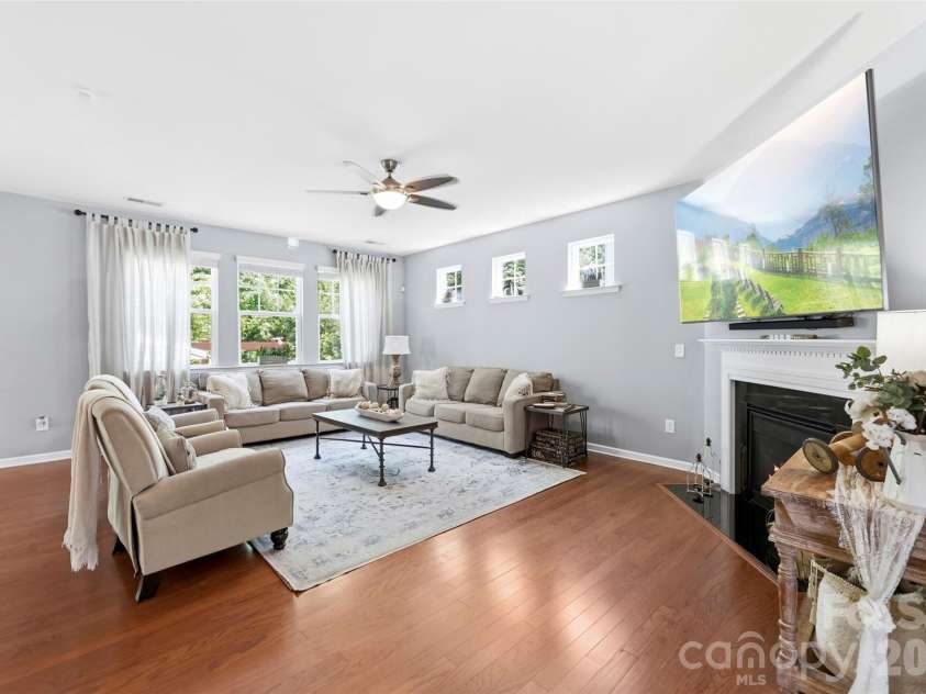 2028 Brightflower Lane, York, SC 29745.  MLS# CAR4380047, YatesRealty ID 22032. 