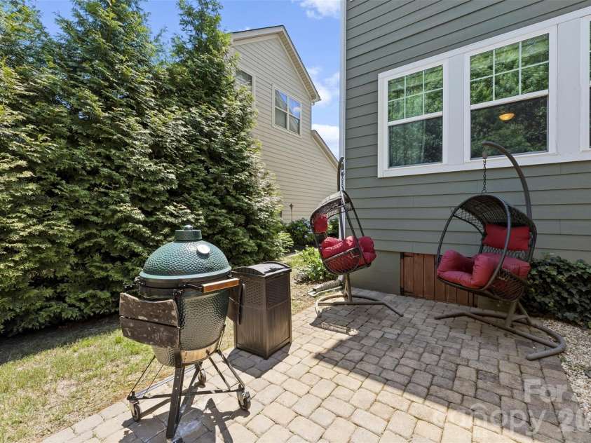 2028 Brightflower Lane, York, SC 29745.  MLS# CAR4380047, YatesRealty ID 22032. 