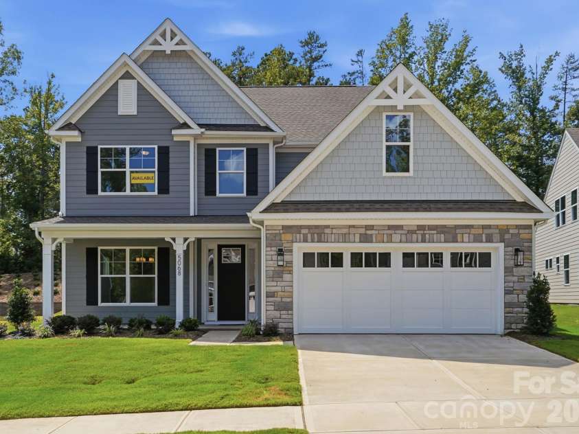 5068 McLaughlin Loop, Waxhaw, NC 28173.  MLS# CAR4375296, YatesRealty ID 22034. 