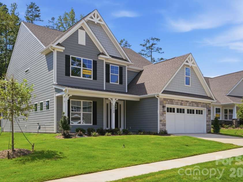 5068 McLaughlin Loop, Waxhaw, NC 28173.  MLS# CAR4375296, YatesRealty ID 22034. 