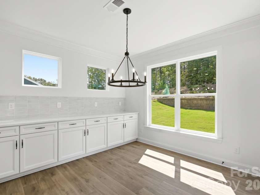 5068 McLaughlin Loop, Waxhaw, NC 28173.  MLS# CAR4375296, YatesRealty ID 22034. 