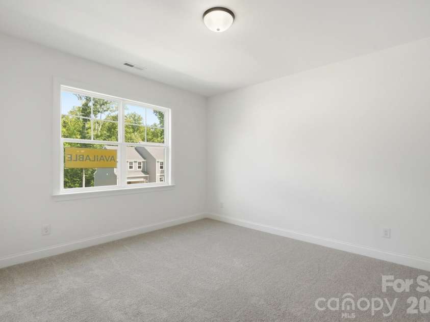 5068 McLaughlin Loop, Waxhaw, NC 28173.  MLS# CAR4375296, YatesRealty ID 22034. 
