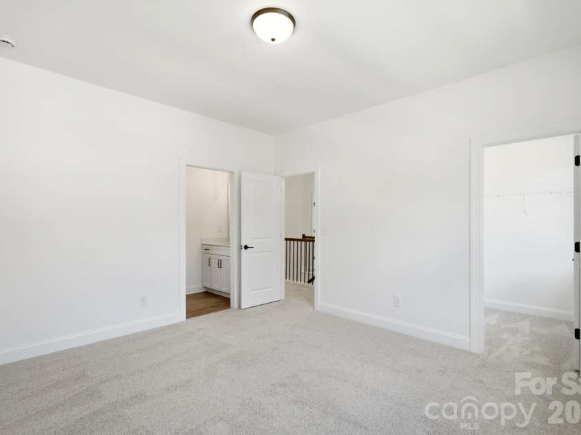5068 McLaughlin Loop, Waxhaw, NC 28173.  MLS# CAR4375296, YatesRealty ID 22034. 