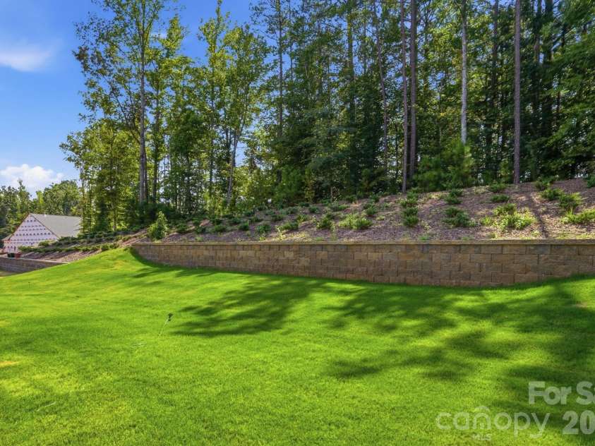 5068 McLaughlin Loop, Waxhaw, NC 28173.  MLS# CAR4375296, YatesRealty ID 22034. 