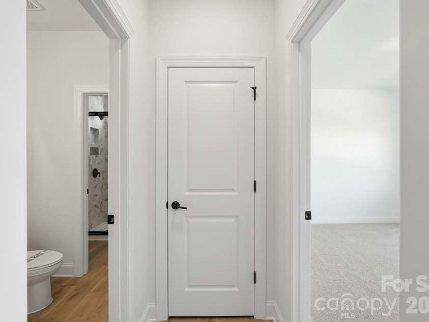 722 Clovis Street, Rock Hill, SC 29730.  MLS# CAR4375273, YatesRealty ID 22037. Hallway