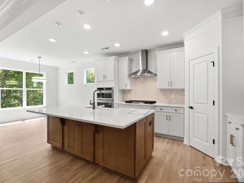 722 Clovis Street, Rock Hill, SC 29730.  MLS# CAR4375273, YatesRealty ID 22037. Kitchen