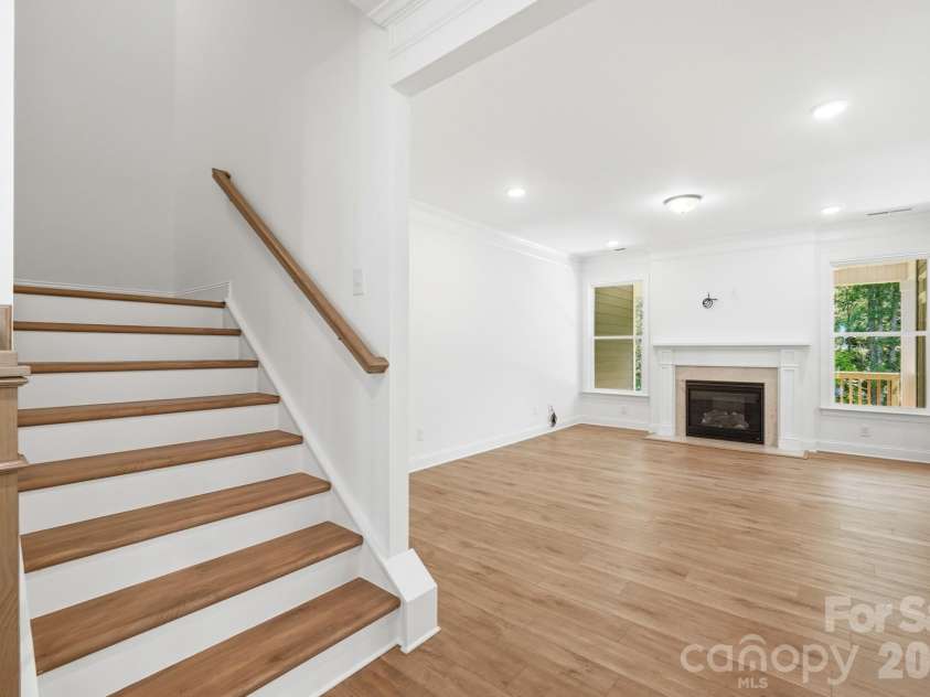 722 Clovis Street, Rock Hill, SC 29730.  MLS# CAR4375273, YatesRealty ID 22037. Stairs