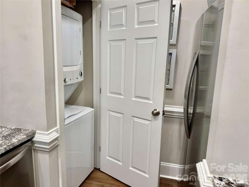 90 Huie Street, Concord, NC 28027.  MLS# CAR4379704, YatesRealty ID 22038. Stackable laundry in kitchen area